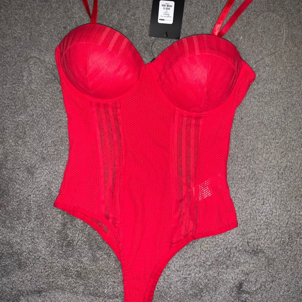 Fashion Nova bodysuit